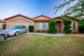 5513 Moraga Ct, Bakersfield, CA 93308-4091