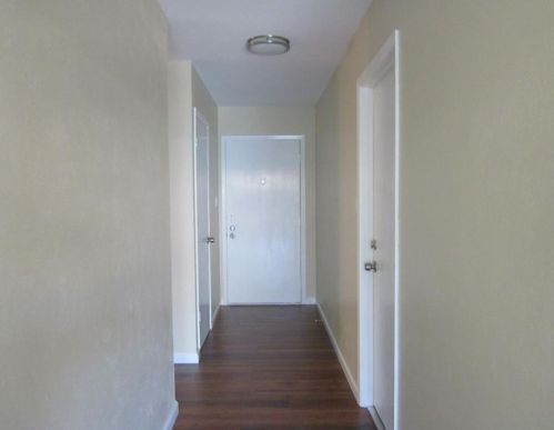 11503 Elk Park Cir, Austin TX  78759-4110 exterior