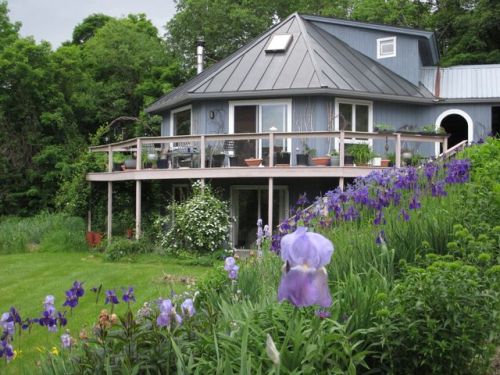 52 Ordway Rd, Tunbridge, VT 05077-9561