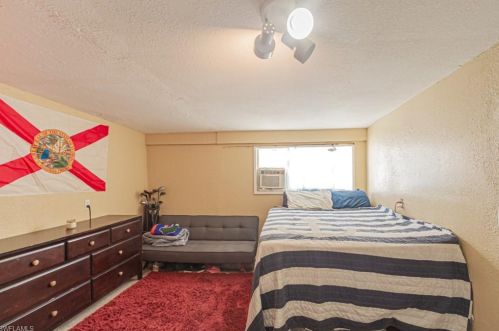 3471 Papaya St, Saint James City FL  33956-2573 exterior