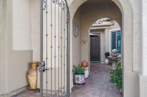 27535 Tonopah Dr, Buckeye AZ 85396 exterior