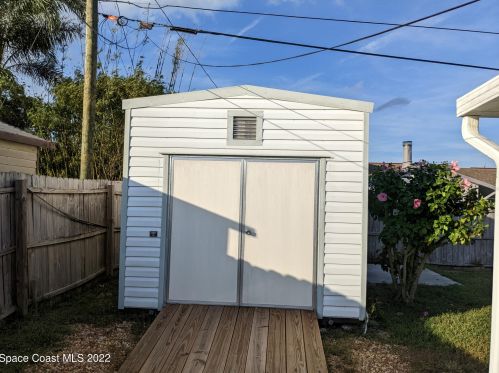 1760 Kingston St, Titusville FL  32780-3437 exterior