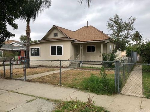 421 Park St, Ontario, CA 91761-2541