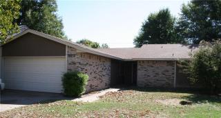 10424 Hollyhead Way, Yukon, OK 73099-7517