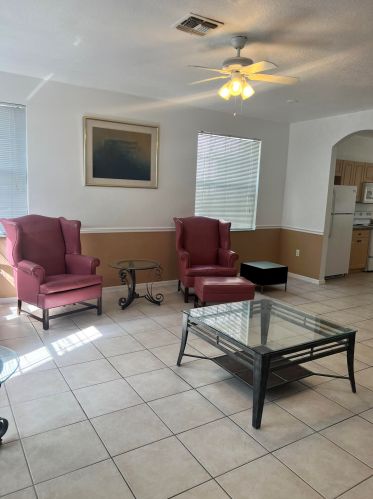 2127 Destin Dr, Fort Pierce, FL 34952-8000
