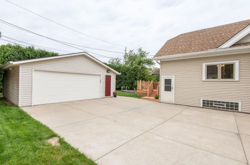 439 50, Milwaukee WI 53208-3634 exterior