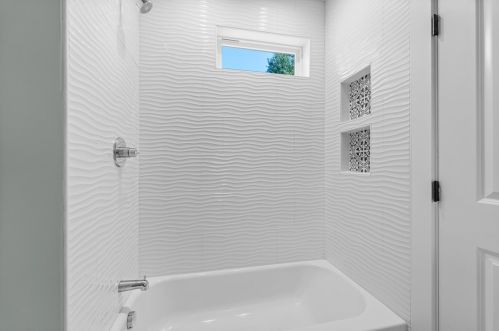 5903 Stanton Ave, Pittsburgh PA  15206-2117 exterior