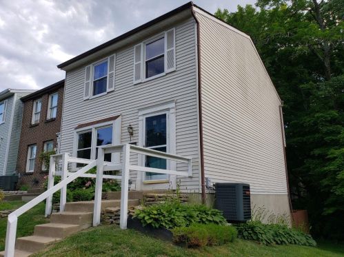 4545 Treeview Ct, Stonelick, OH 45103-4300