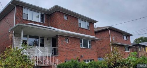 417 2nd St, Palisades Park NJ  07650-1701 exterior