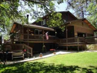 2601 Eastman Ln, Yreka, CA 96097-9570