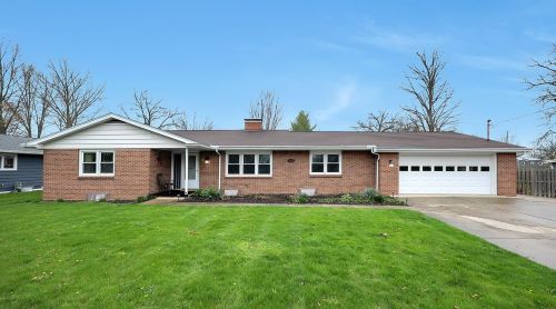332 Troy Rd, Delaware, OH 43015-1010