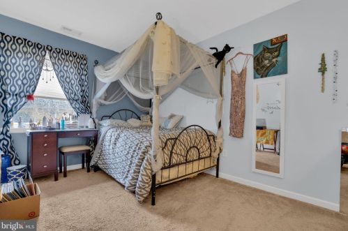 262 Phillips Ave, Browns Mills NJ  08015-1961 exterior