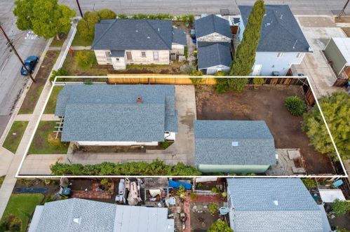 585 Orange St, Orange, CA 92866-3002