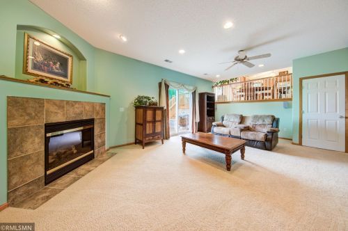 5195 200th St, Columbus MN  55025 exterior