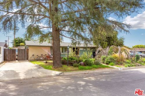 1150 Grovecenter St, Covina, CA 91722-4126