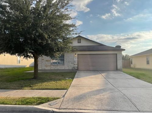325 Brown St, Monadale, TX 78634-3322