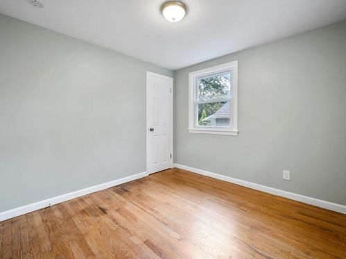 91 Windsor Park Dr, Coventry RI  02816-5353 exterior