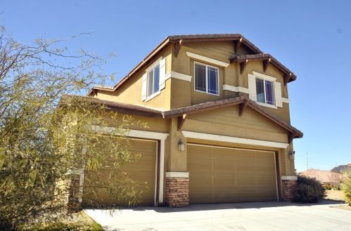 15998 Golden Meadow Ln, Victorville, CA 92394-6733
