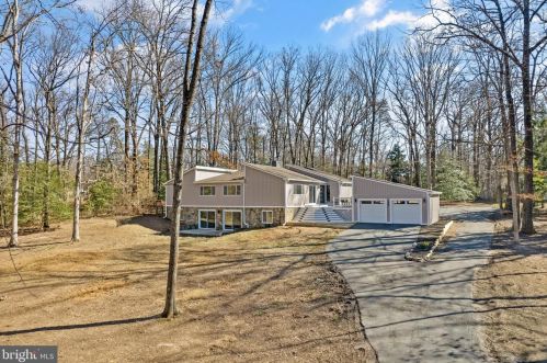 2601 Tack Ln, Herndon, VA 20191-2122