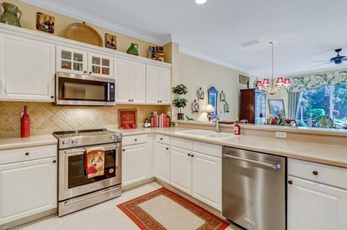 15659 Marcello Cir, Naples, FL 34110-2835