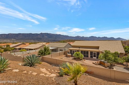 63396 Cat Claw Ln, Tucson AZ 85739-1267 exterior