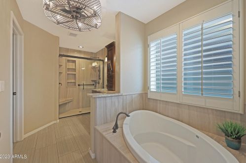 29426 51st Pl, Cave Creek AZ  85331-5988 exterior