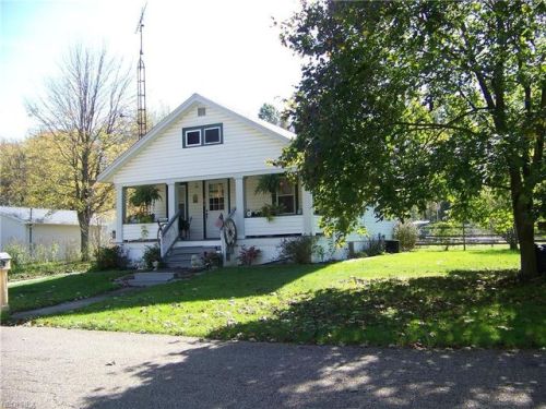 875 Oregon Ave, Sebring, OH 44672-1051