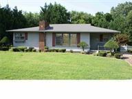 726 Vine St, Decatur, AL 35601-1022