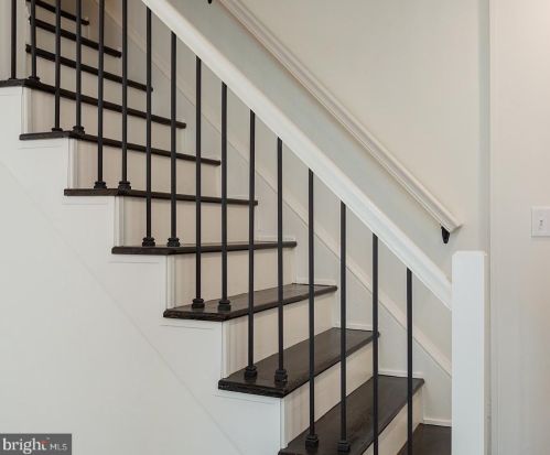 24 New St, Lancaster PA  17602-2047 exterior