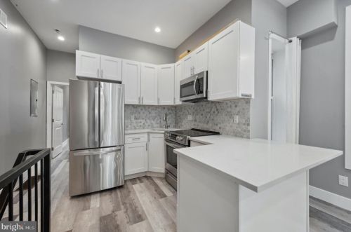 1711 27th St, Philadelphia PA  19121-2824 exterior