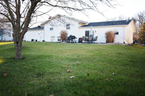 820 Chambord Cir, Marion OH  43302-6733 exterior