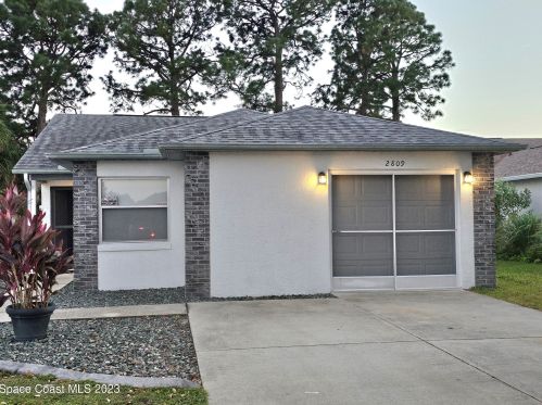 2809 Dunhill Dr, Cocoa FL  32926-5845 exterior