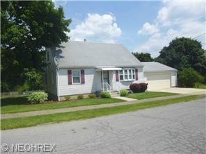 2420 Burbank Ave, Youngstown, OH 44509-1701