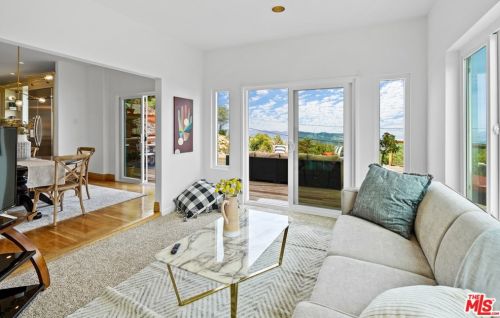 21630 Saddle Peak Rd, Topanga CA  90290-3414 exterior