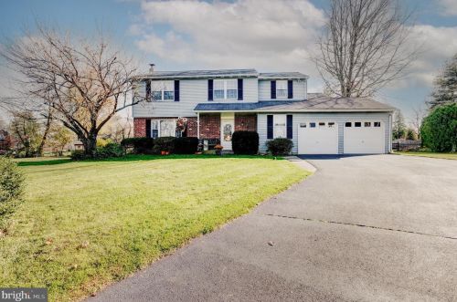 378 Chadwyck Cir, Harleysville, PA 19438-2373