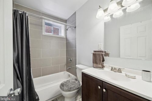 5713 Larchwood Ave, Philadelphia PA 19143-1912 exterior