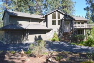 60676 Golf Vlg Loop, Bend OR  97702-9131 exterior