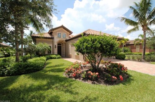7302 Acorn Way, Naples, FL 34119-9610