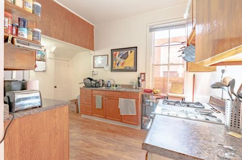 1439 Emerson St, Denver CO 80205-5128 exterior