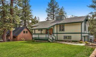 11912 Pine Forest Rd, Truckee CA  96161-2724 exterior