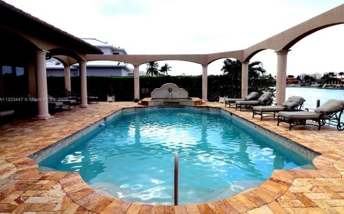 830 Copeland Dr, Marco Island, FL 34145-6635