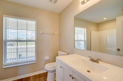 305 25th Ave, Cape Coral FL  33993-7577 exterior