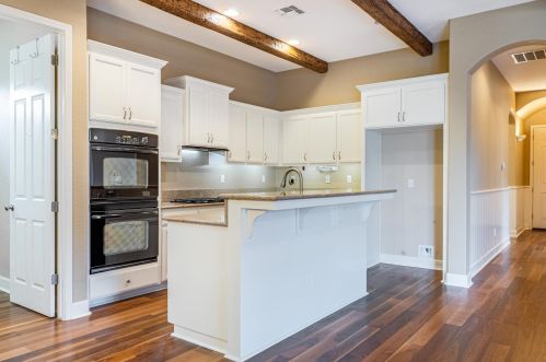 1786 Cornerstone Dr, Ripon CA  95366-9493 exterior