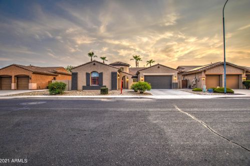 2628 Whetstone Pl, Chandler, AZ 85286-5653