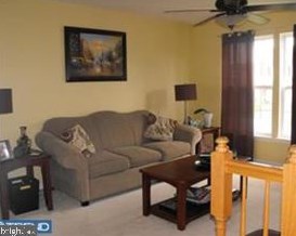 31 William Chandler St, Dover, DE 19901-5293