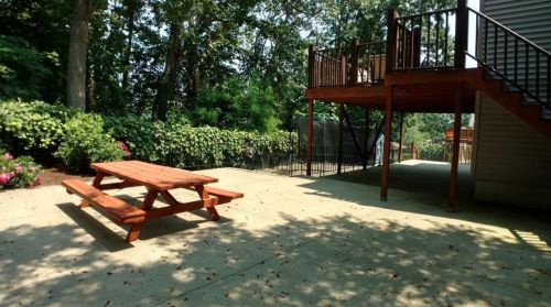 3 Gale Ct, North Providence RI  02904-1035 exterior