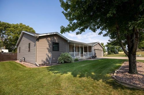 40103 Winsand Dr, Osseo, WI 54758-9223