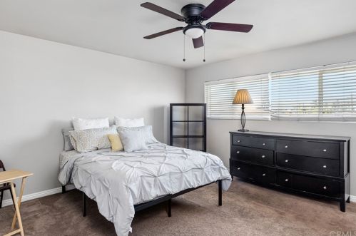 20127 Gunlock Ave, Long Beach CA  90746-2920 exterior