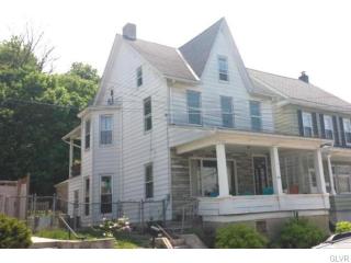 215 South St, Slatington, PA 18080-1838