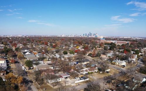 917 Brighton Ave, Dallas, TX 75208-7406